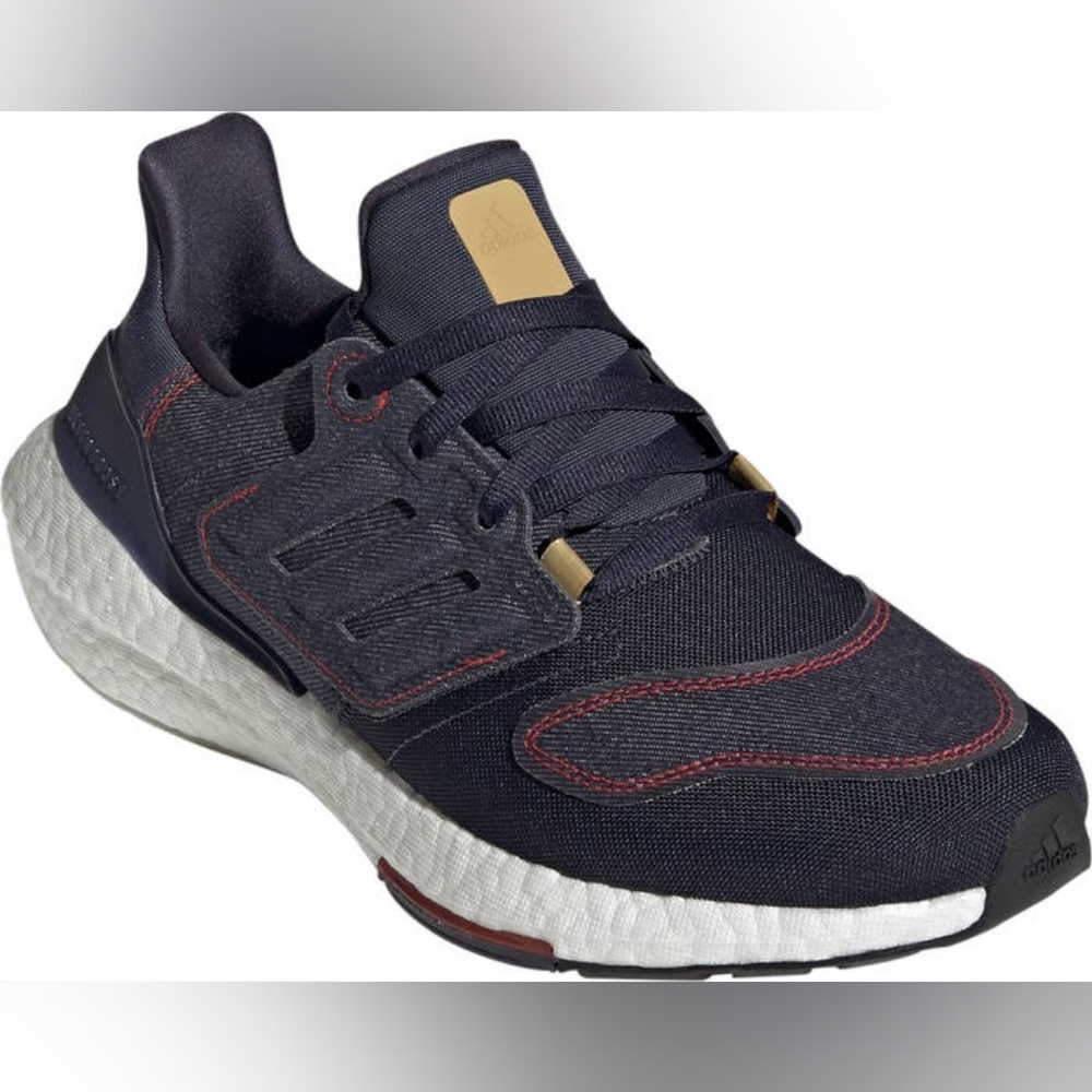 New ULTRABOOST 22 SHOES Size 5 Men Shadow Navy / Shadow Navy / Vivid Red